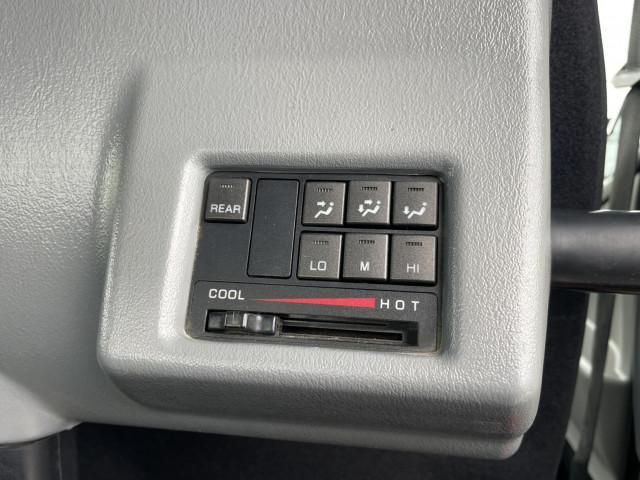 MITSUBISHI CANTER 2019 Image 31