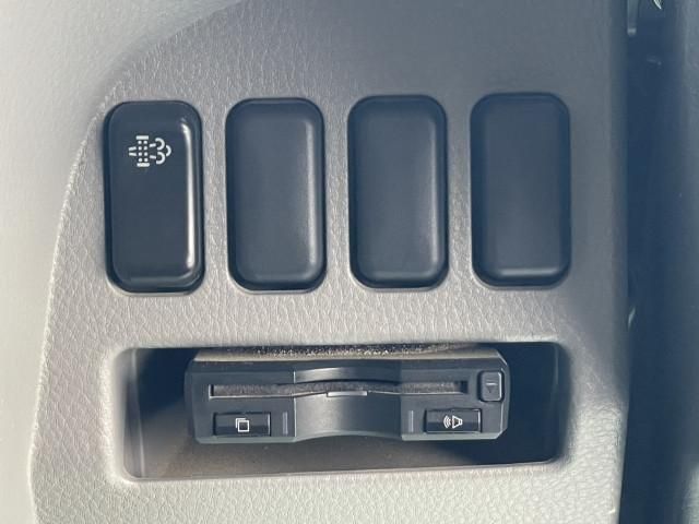 MITSUBISHI CANTER 2019 Image 31