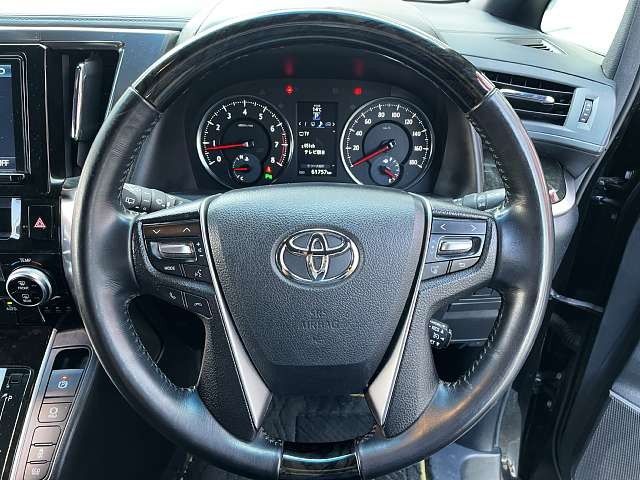 TOYOTA VELLFIRE 2017 Image 31