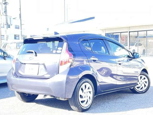 TOYOTA AQUA 2015 Image 31