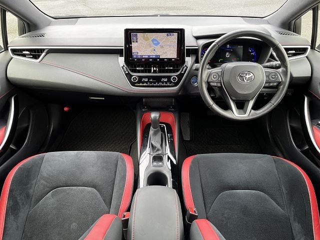 TOYOTA COROLLA SPORT HYBRID 2019 Image 31