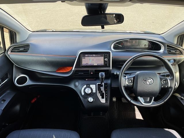 TOYOTA SIENTA HYBRID 2016 Image 31