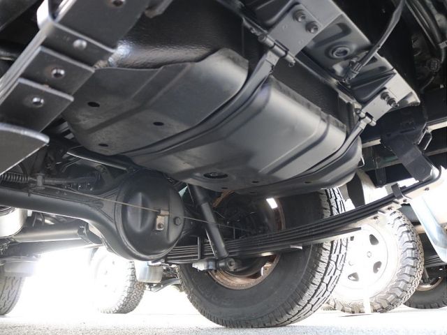 TOYOTA LANDCRUISER VAN 2001 Image 31