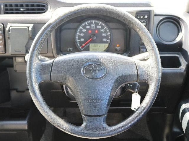 TOYOTA PROBOX VAN 4WD 2021 Image 31