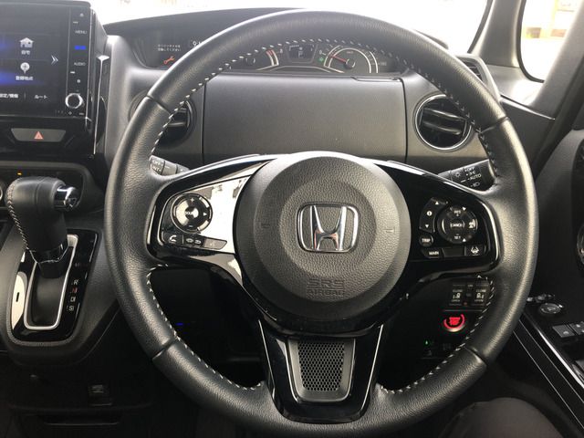 HONDA N BOX CUSTOM 2022 Image 31