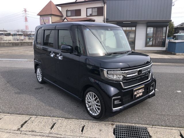 HONDA N BOX CUSTOM 2022 Image 31