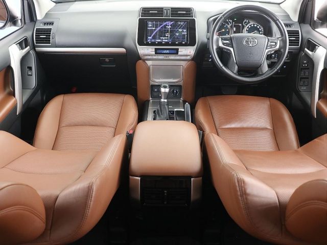 TOYOTA LANDCRUISER PRADO 2021 Image 31