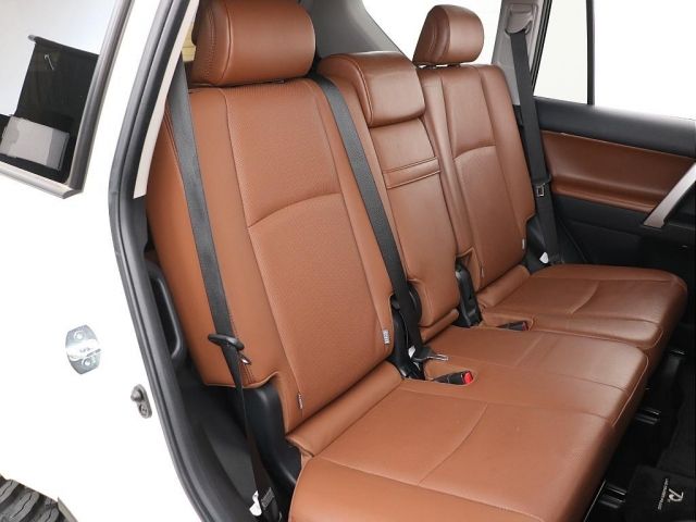 TOYOTA LANDCRUISER PRADO 2021 Image 31