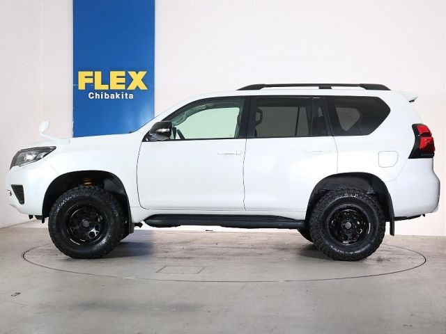 TOYOTA LANDCRUISER PRADO 2021 Image 31