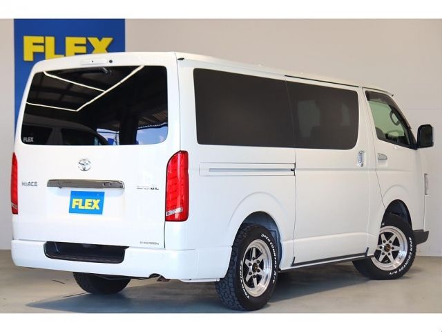 TOYOTA HIACE VAN 4WD 2023 Image 31