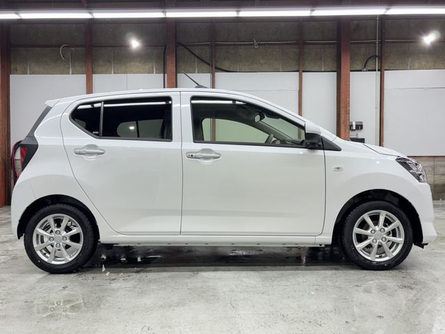 DAIHATSU MIRA E:S 2026 Image 31