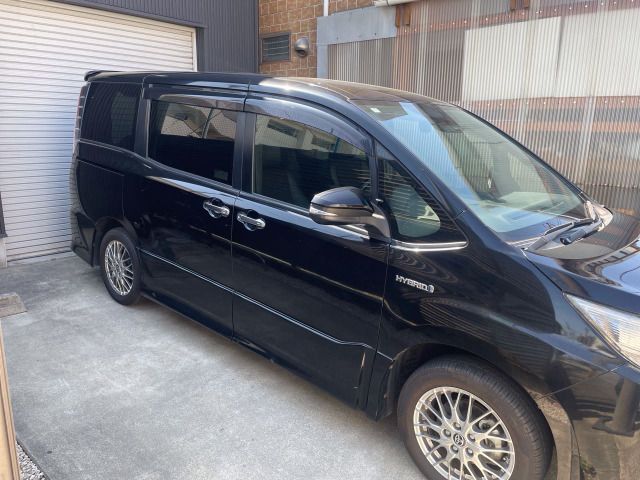 TOYOTA NOAH HYBRID 2020 Image 31