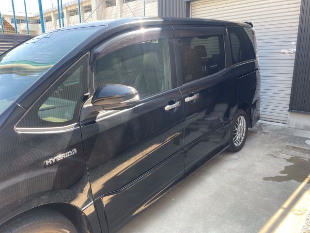 TOYOTA NOAH HYBRID 2020 Image 31