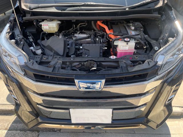 TOYOTA NOAH HYBRID 2020 Image 31