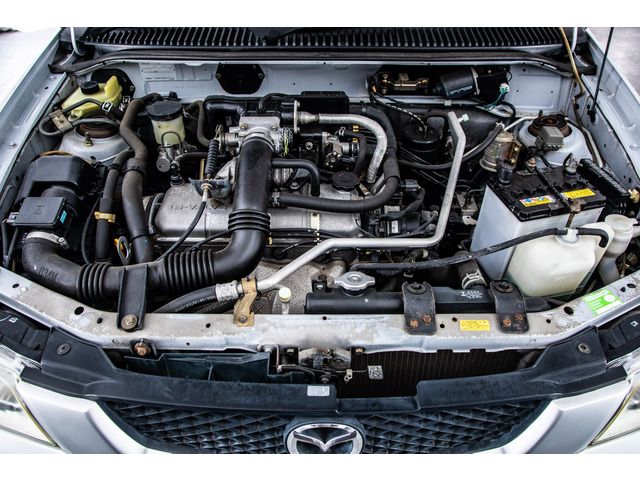 MAZDA DEMIO 2001 Image 31