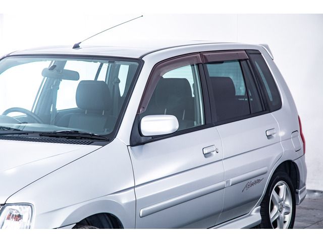 MAZDA DEMIO 2001 Image 31