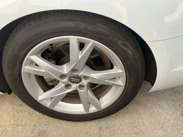 AUDI A4 2017 Image 31