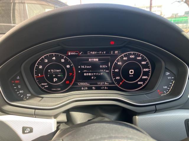 AUDI A4 2017 Image 31