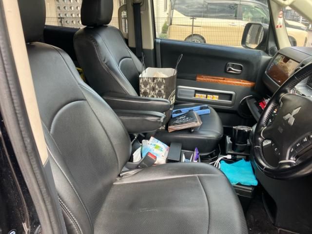 MITSUBISHI DELICA D:5 4WD 2007 Image 31