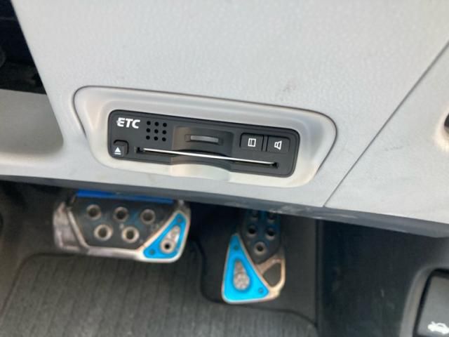 HONDA CR-Z 2010 Image 31