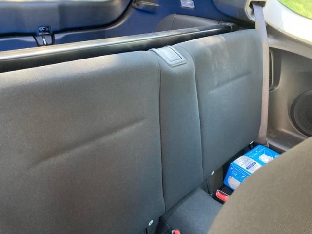 HONDA CR-Z 2010 Image 31