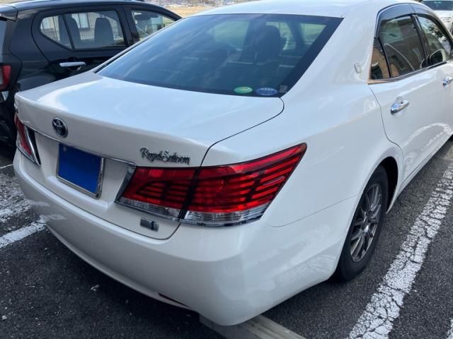 TOYOTA CROWN SEDAN HYBRID 2013 Image 31
