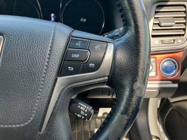 TOYOTA CROWN SEDAN HYBRID 2013 Image 31