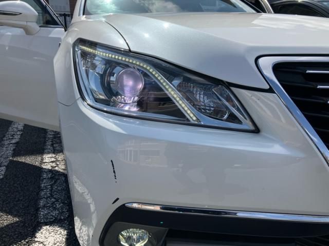 TOYOTA CROWN SEDAN HYBRID 2013 Image 31