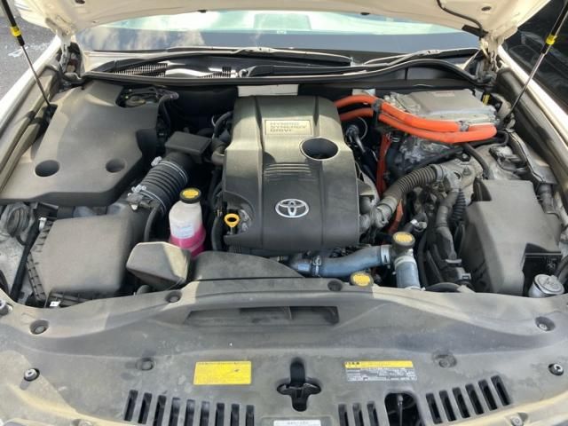 TOYOTA CROWN SEDAN HYBRID 2013 Image 31