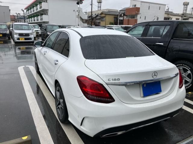 MERCEDES BENZ C CLAS 2019 Image 31
