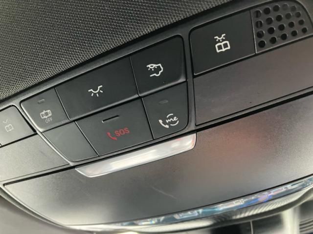 MERCEDES BENZ C CLAS 2019 Image 31