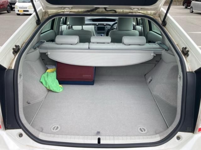 TOYOTA PRIUS 2009 Image 31