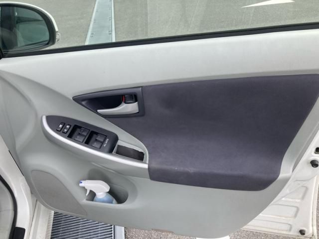 TOYOTA PRIUS 2009 Image 31