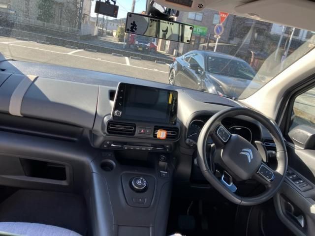 CITROEN BERLINGO 2022 Image 31