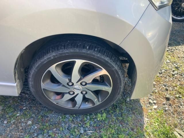 NISSAN ROOX 2011 Image 31