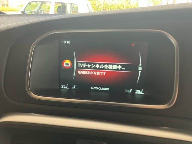 VOLVO V40 CROSS COUN 2015 Image 31