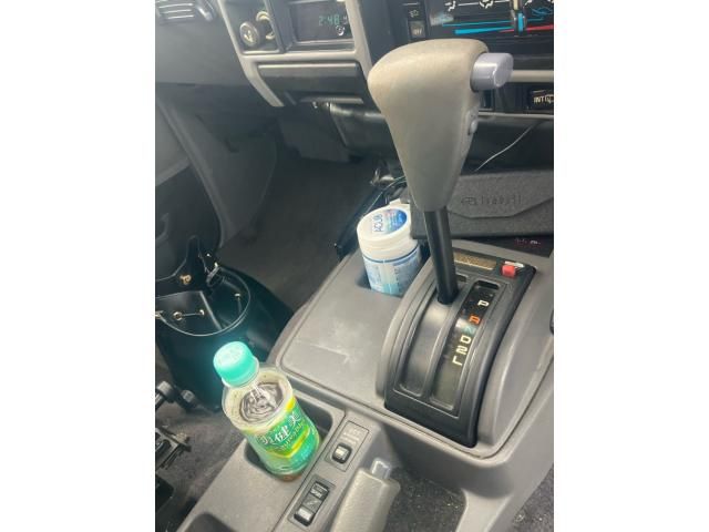 TOYOTA LANDCRUISER PRADO 1994 Image 31