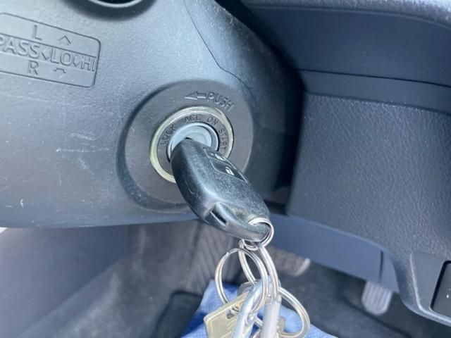 TOYOTA COROLLA FIELDER 4WD 2016 Image 31