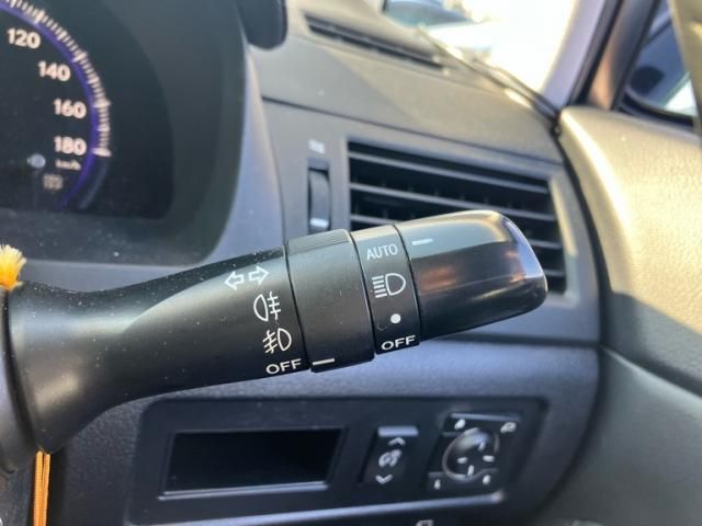 TOYOTA LEXUS HS250H 2010 Image 31