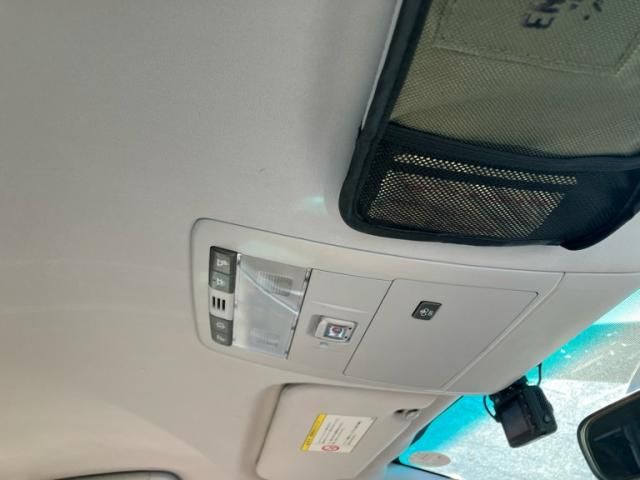 TOYOTA LEXUS HS250H 2010 Image 31