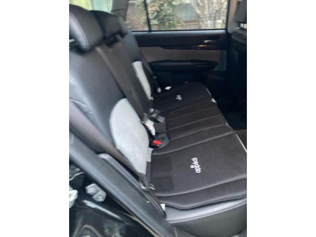 SUBARU LEGACY OUTBACK 2011 Image 31