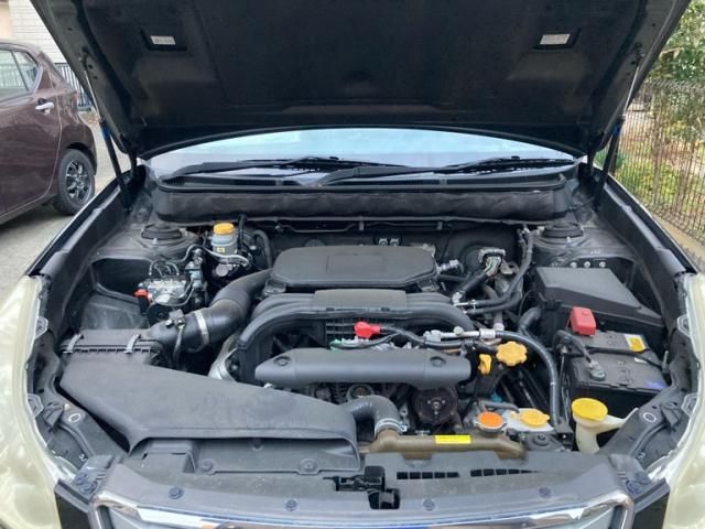 SUBARU LEGACY OUTBACK 2011 Image 31