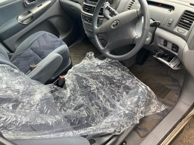 TOYOTA ESTIMA 2001 Image 31