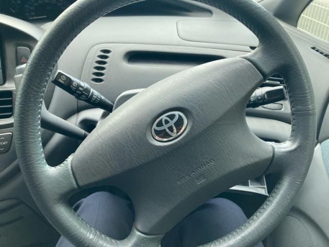 TOYOTA ESTIMA 2001 Image 31