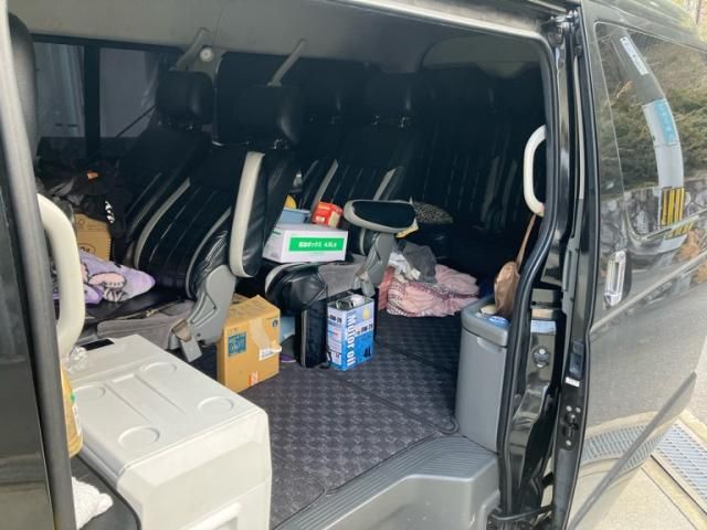 TOYOTA HIACE WAGON 2010 Image 31