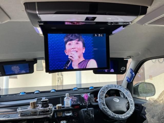 TOYOTA HIACE WAGON 2010 Image 31