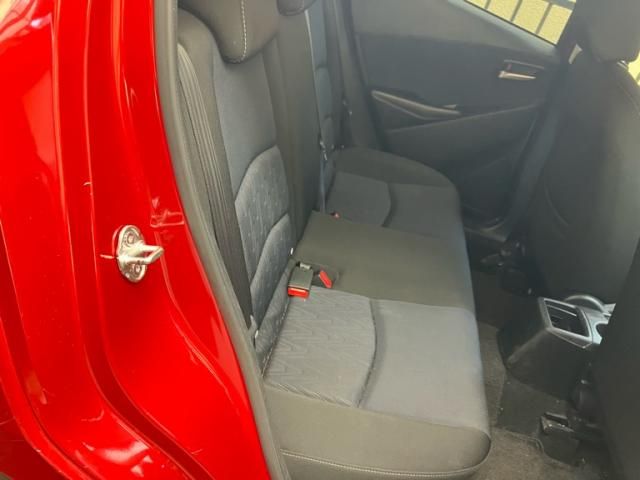 MAZDA DEMIO 2015 Image 31