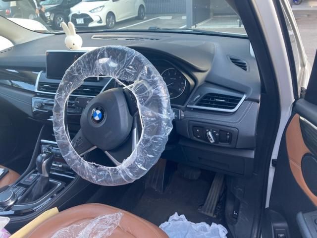 BMW 2SERIES ACTIVE T 2017 Image 31