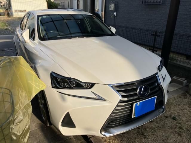 TOYOTA LEXUS IS300H 2019 Image 31