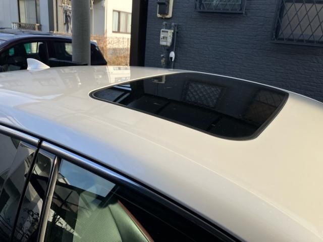 TOYOTA LEXUS IS300H 2019 Image 31